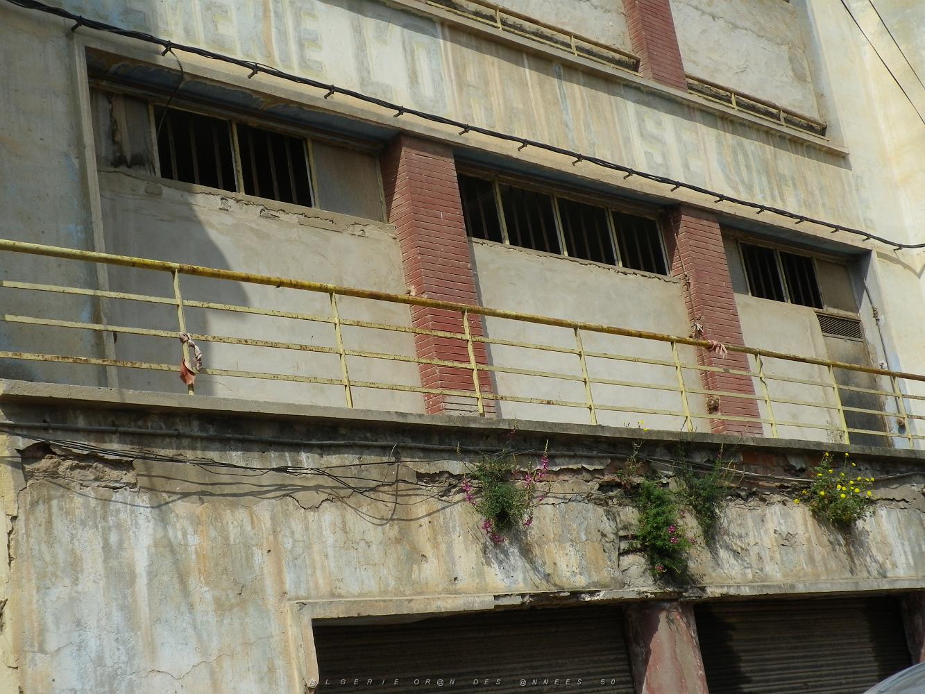 2015 ancienne fabrique de Monsieur soriano Rue du vieux Chateau.JPG